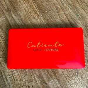 Caliente Artist Couture Eyeshadow Palette